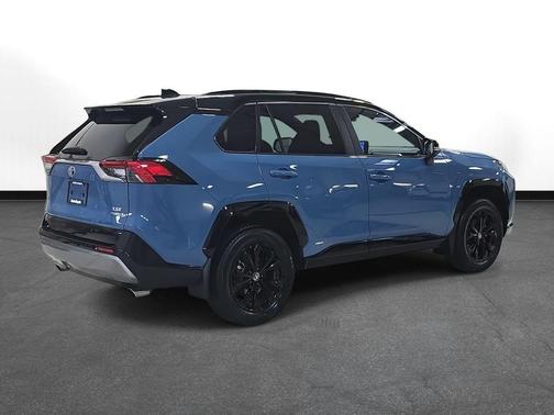 2023 Toyota RAV4 Hybrid SE