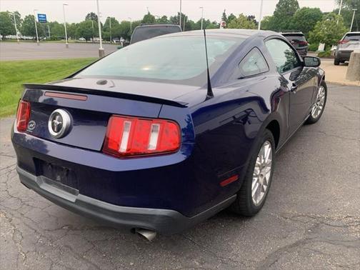2012 Ford Mustang V6 Premium