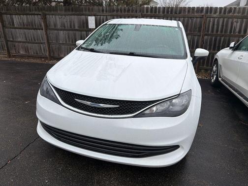 2018 Chrysler Pacifica LX