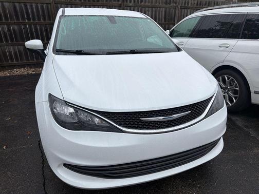 2018 Chrysler Pacifica LX