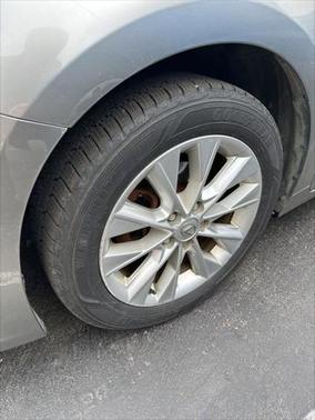 2015 Lexus ES 300h Base