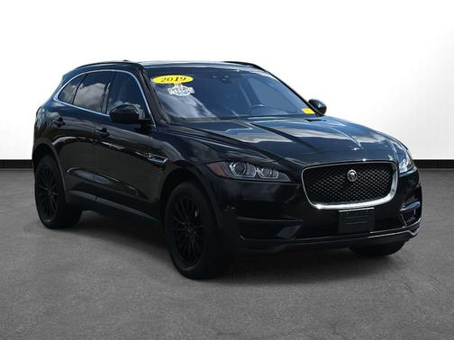 2019 Jaguar F-PACE 25t Prestige