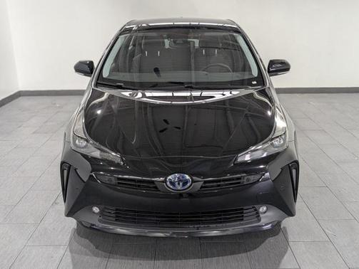 2022 Toyota Prius L