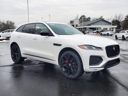 2025 Jaguar F-PACE P400 R-Dynamic S