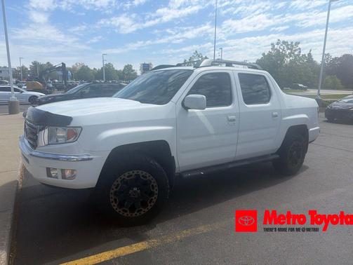 Taffeta White 2014 Honda Ridgeline RTL