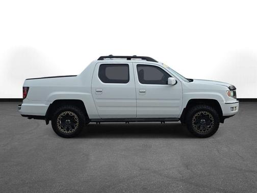 Taffeta White 2014 Honda Ridgeline RTL