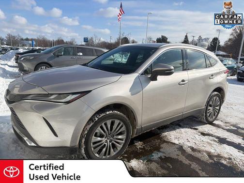 2023 Toyota Venza XLE