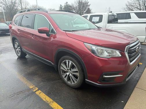 Crimson Red Pearl 2019 Subaru Ascent Premium 7-Passenger