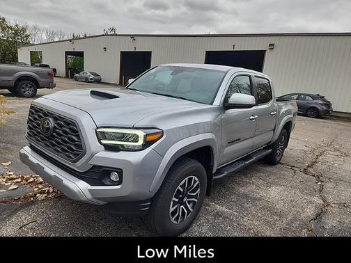 2022 Toyota Tacoma TRD Sport