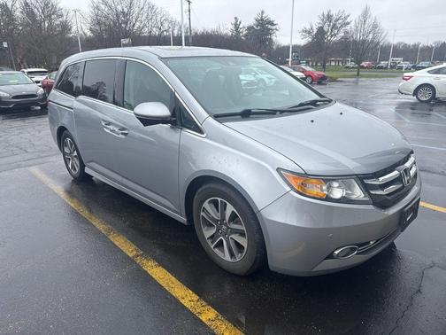 2016 Honda Odyssey Touring Elite
