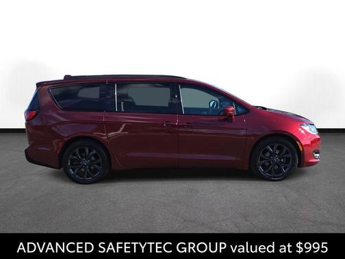 2020 Chrysler Pacifica Touring-L Plus