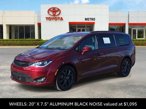 2020 Chrysler Pacifica Touring-L Plus