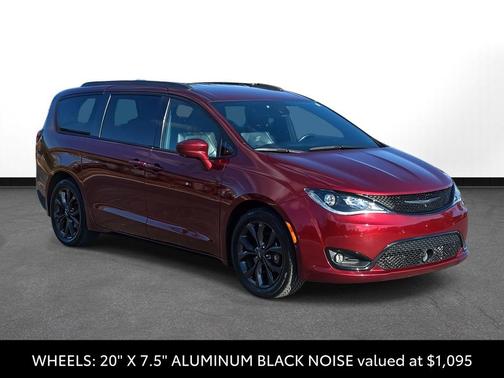 2020 Chrysler Pacifica Touring-L Plus