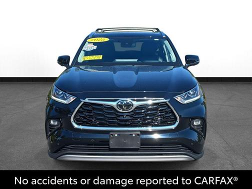 2025 Toyota Highlander Platinum
