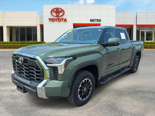 2022 Toyota Tundra SR5