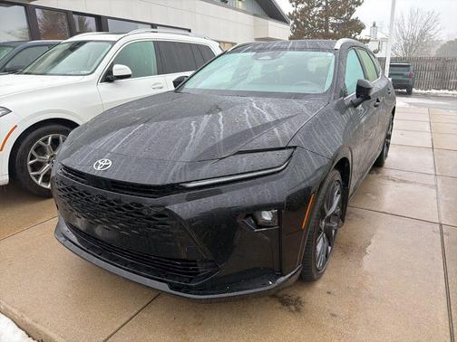 2025 Toyota Crown Signia Limited