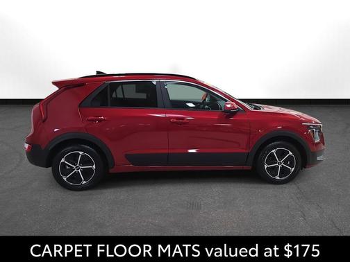 2024 Kia Niro LX