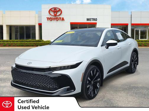 2025 Toyota Crown Platinum