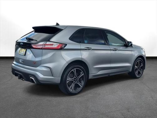 2020 Ford Edge ST