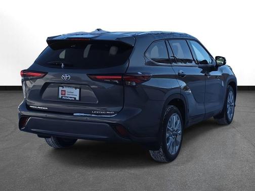 2024 Toyota Highlander Limited