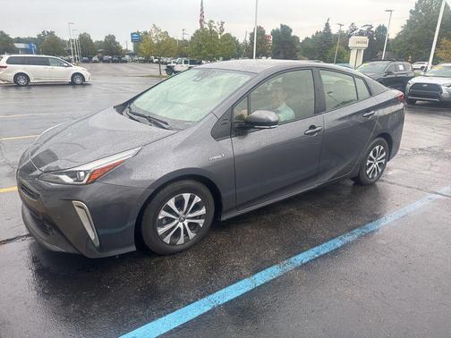 2022 Toyota Prius XLE