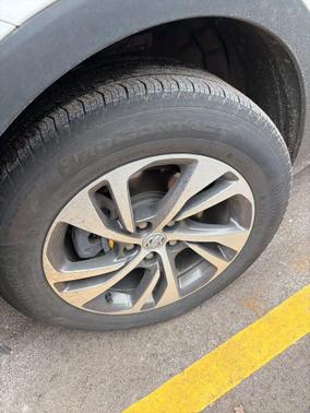 2023 Buick Envision Essence AWD