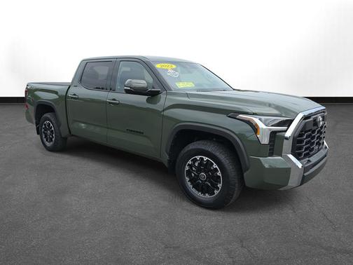 2022 Toyota Tundra SR5