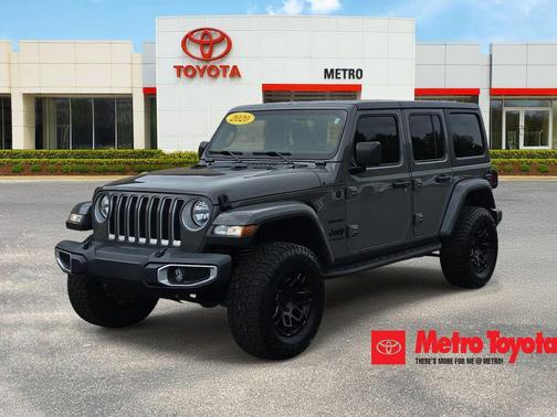 Sting-Gray Clearcoat 2020 Jeep Wrangler Unlimited Sahara