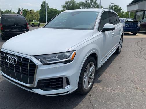 2021 Audi Q7 55 Premium