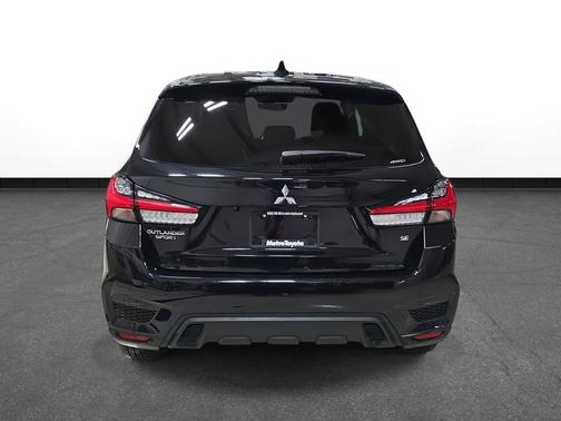2025 Mitsubishi Outlander Sport SE