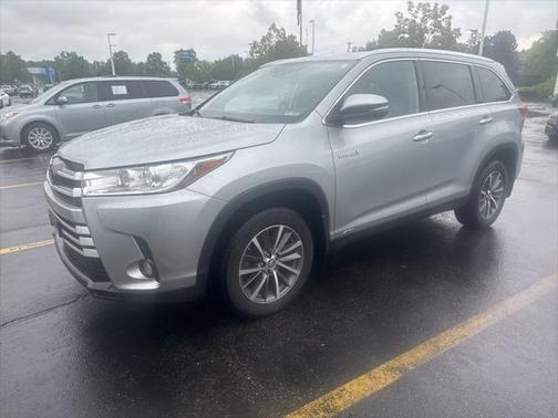 2019 Toyota Highlander Hybrid XLE