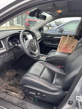 2019 Toyota Highlander Hybrid XLE