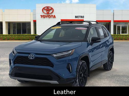 2024 Toyota RAV4 Hybrid SE