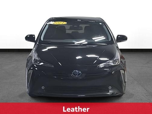 2021 Toyota Prius XLE