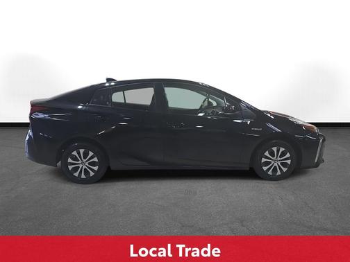 2021 Toyota Prius XLE