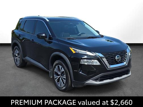 Super Black 2021 Nissan Rogue SV