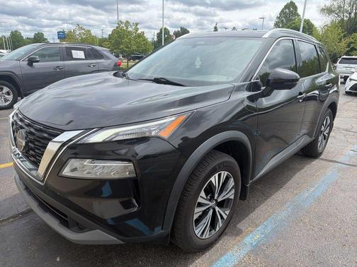 Super Black 2021 Nissan Rogue SV