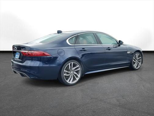2024 Jaguar XF R-Dynamic SE P250 AWD Automatic