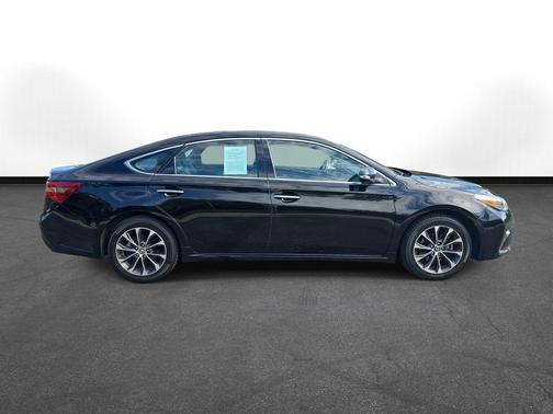 2016 Toyota Avalon XLE Premium