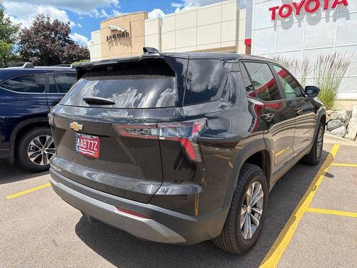 Mosaic Black Metallic 2025 Chevrolet Equinox 1LT