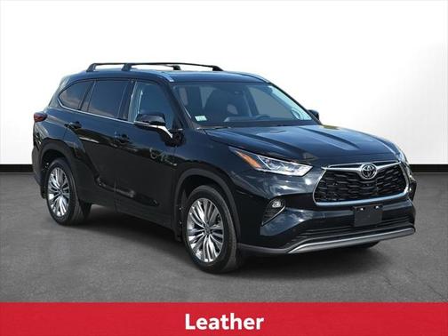 2023 Toyota Highlander Platinum
