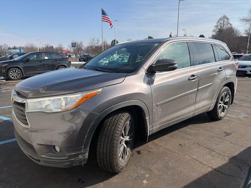 2016 Toyota Highlander XLE