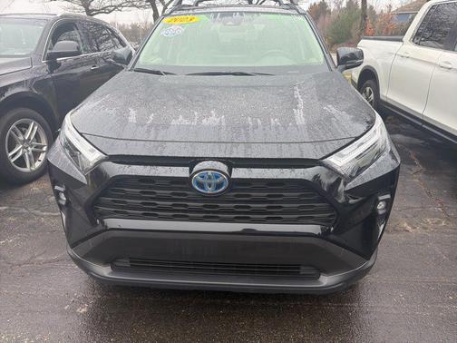 2023 Toyota RAV4 Hybrid XLE Premium