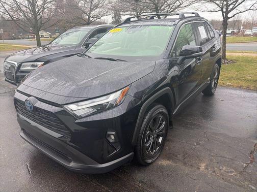 2023 Toyota RAV4 Hybrid XLE Premium