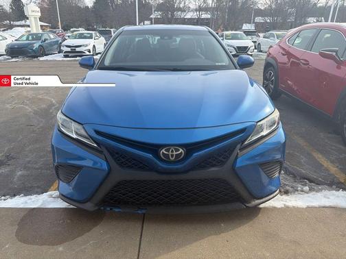 2019 Toyota Camry SE