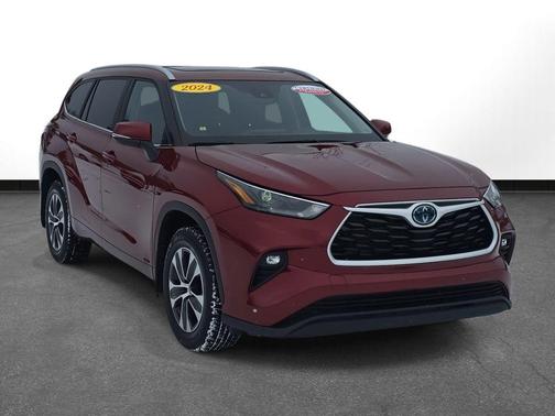 2024 Toyota Highlander Hybrid XLE