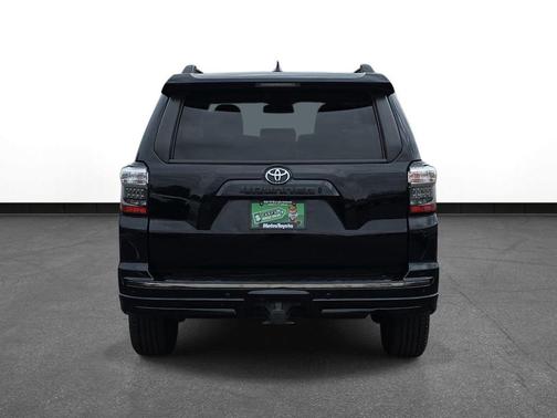 Midnight Black Metallic 2019 Toyota 4Runner TRD Pro