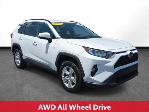 2020 Toyota RAV4 XLE