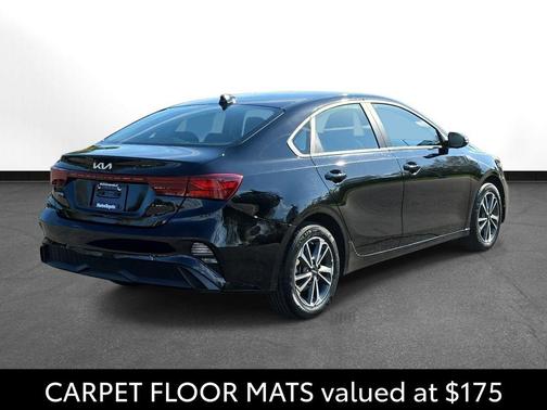 Aurora Black 2023 Kia Forte LXS