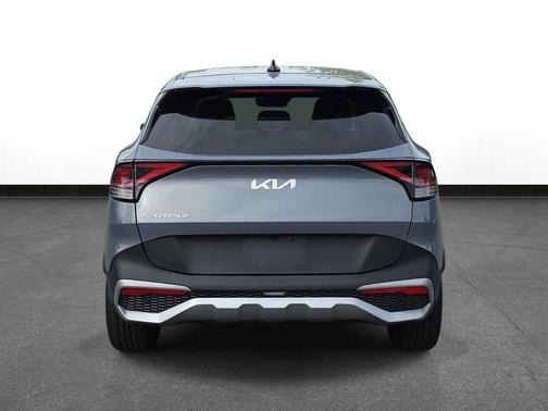 Everlasting Silver 2023 Kia Sportage EX